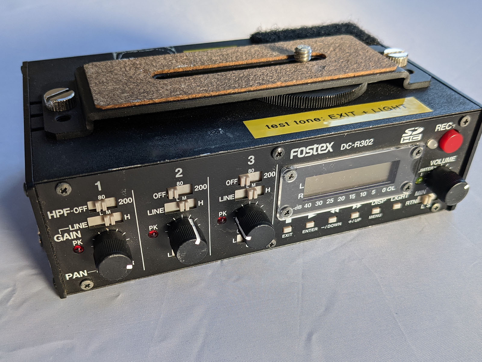 Fostex DC-R302 Audio Recorder / Pre Amp