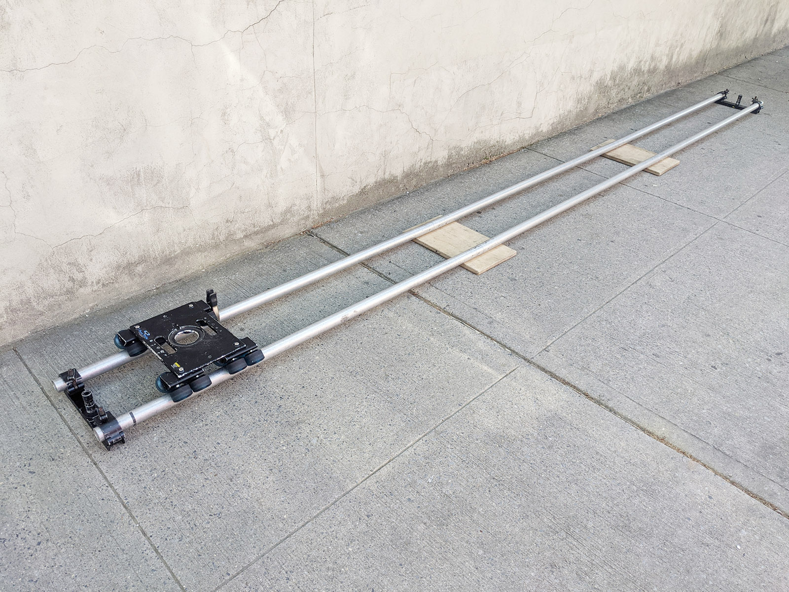 Dana Dolly VERY Long Tracks in Pieces