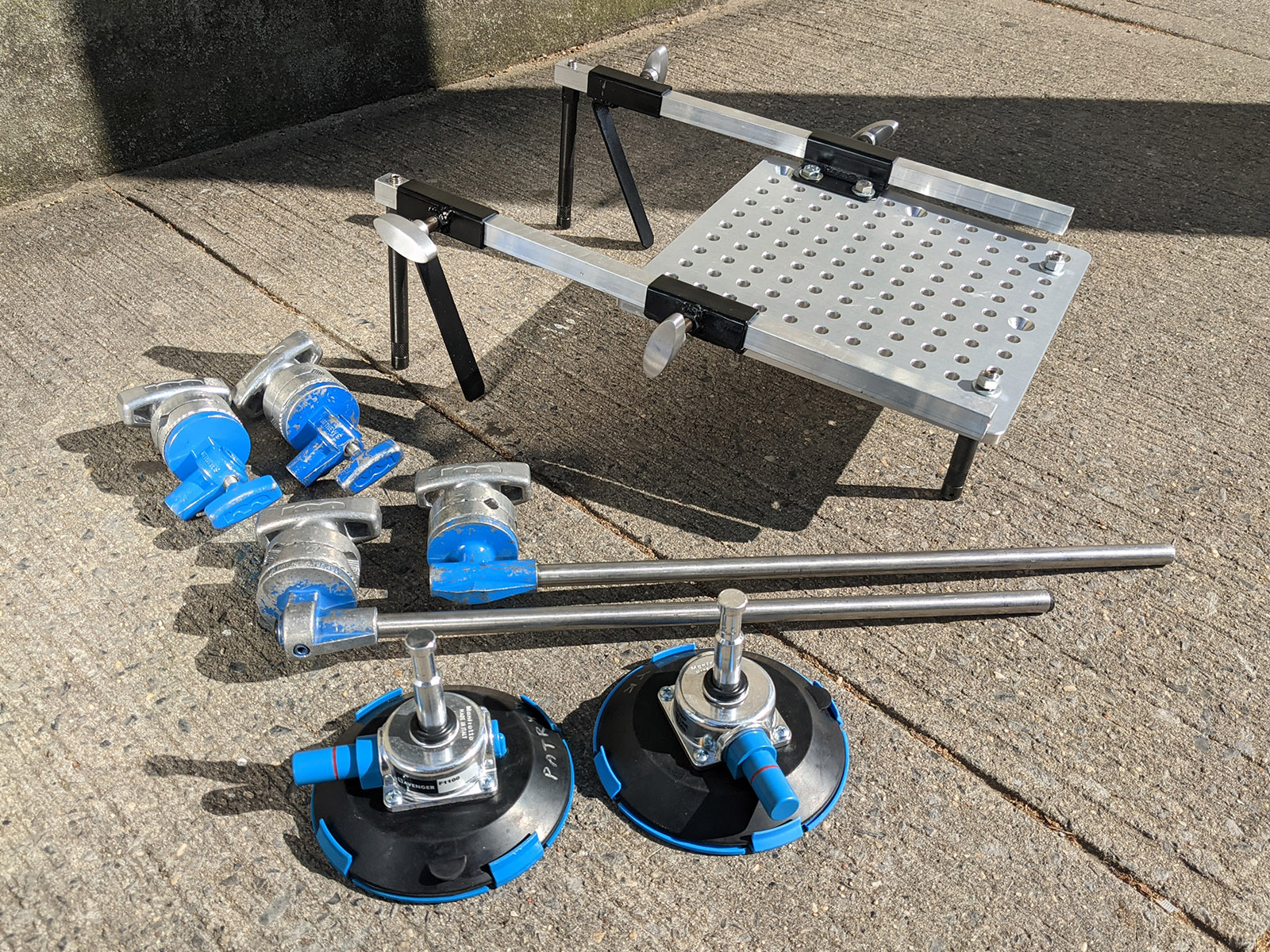 Car Hostess Tray / Hood Car Mount System