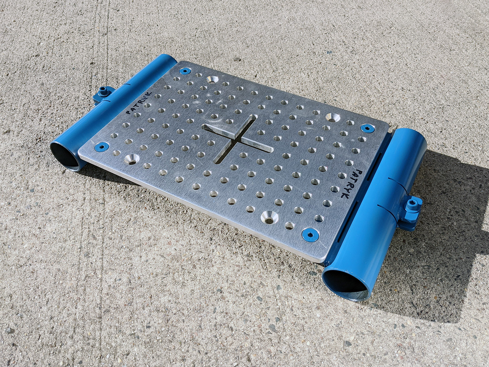 Cheese Plate with 1 1/2in Brackets with 3/8in Slot