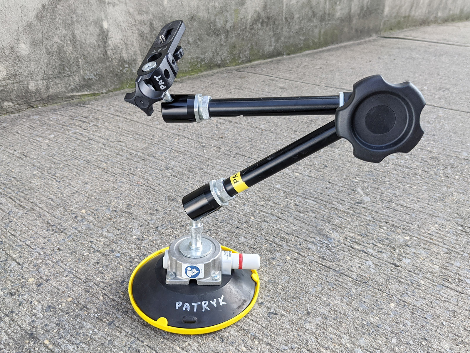 In-Car Windshield Camera Suction Cup Mount