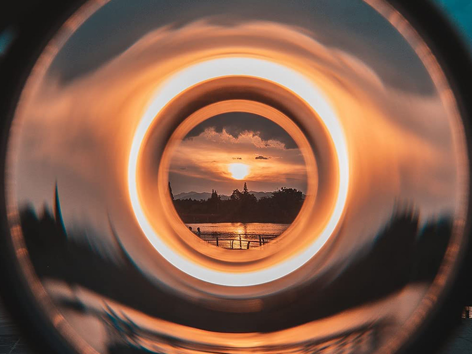 Circular Swirl Filter
